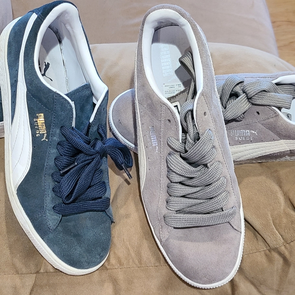 2 pair of men's sneakers